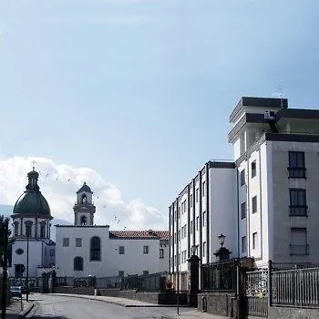 Hotel La Casa Del Pellegrino