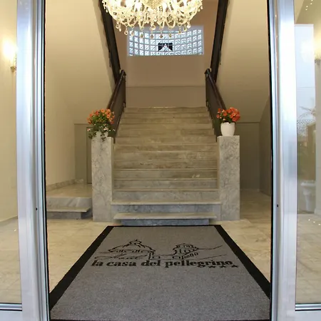 La Casa Del Pellegrino Hotel 3*