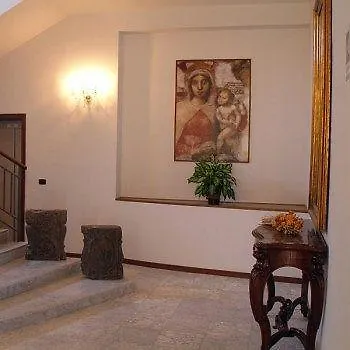 La Casa Del Pellegrino 3*
